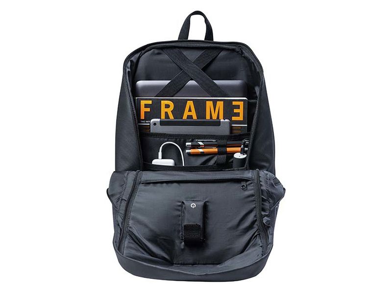 Basil B-Safe Nordlicht Fahrradrucksack
