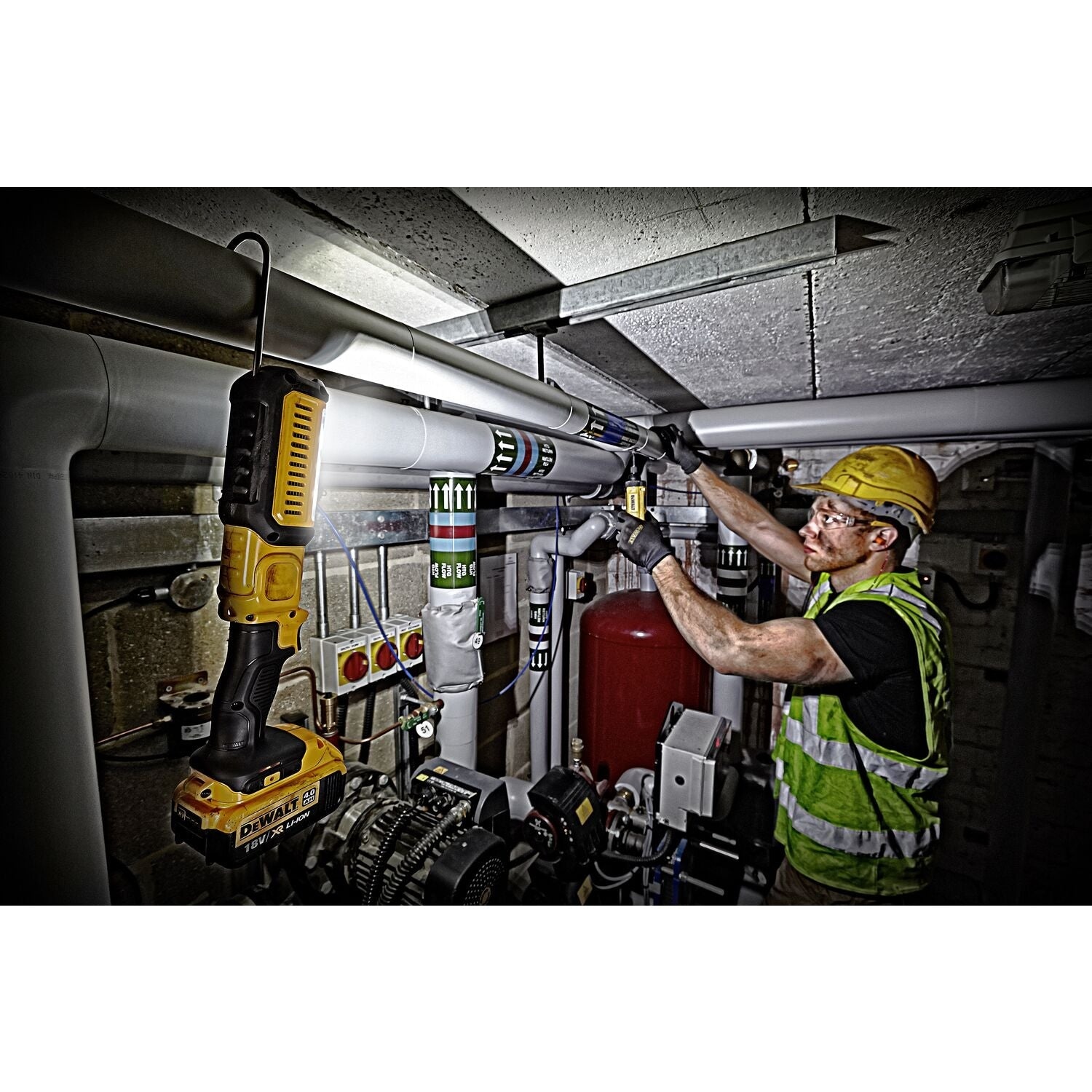 Lampă de inspecție LED pentru baterii DeWalt DCL050-XJ, 18 V, Li-ion, fără baterii și încărcător