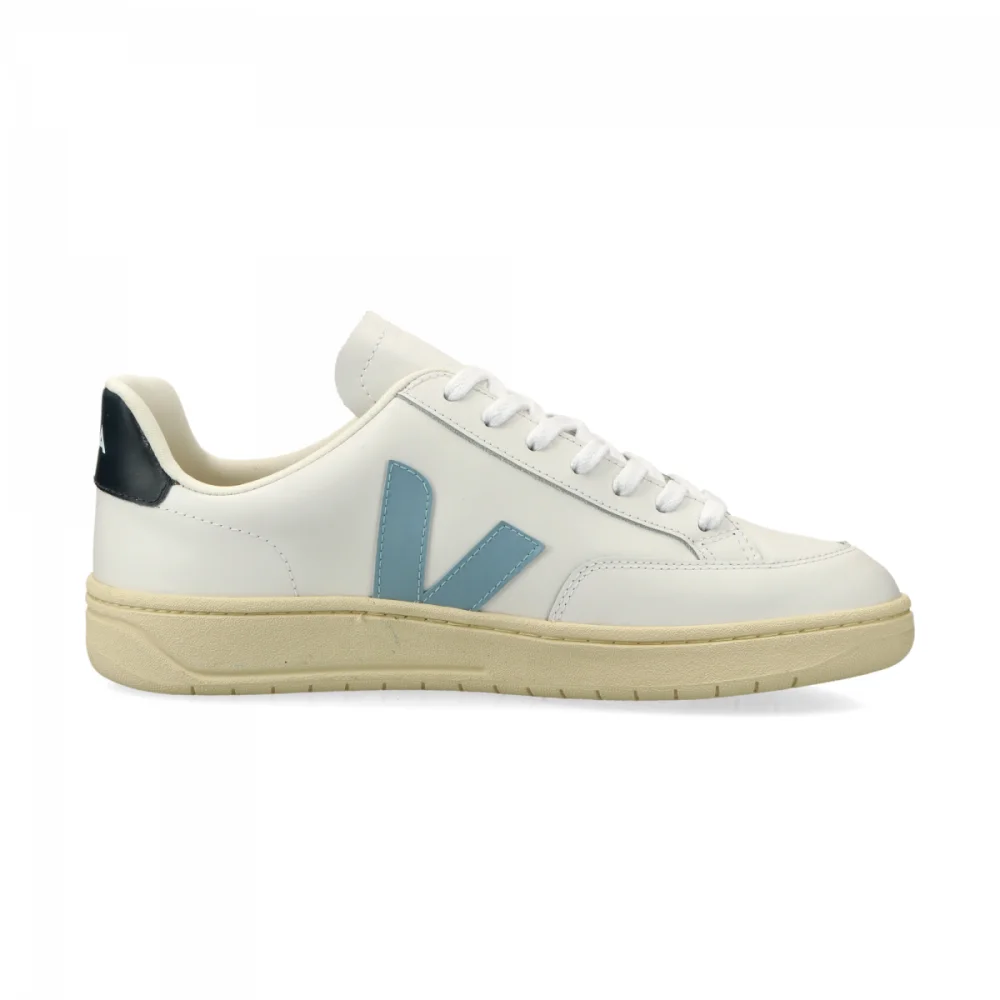 VEJA V 12 XD0203302 / weiss