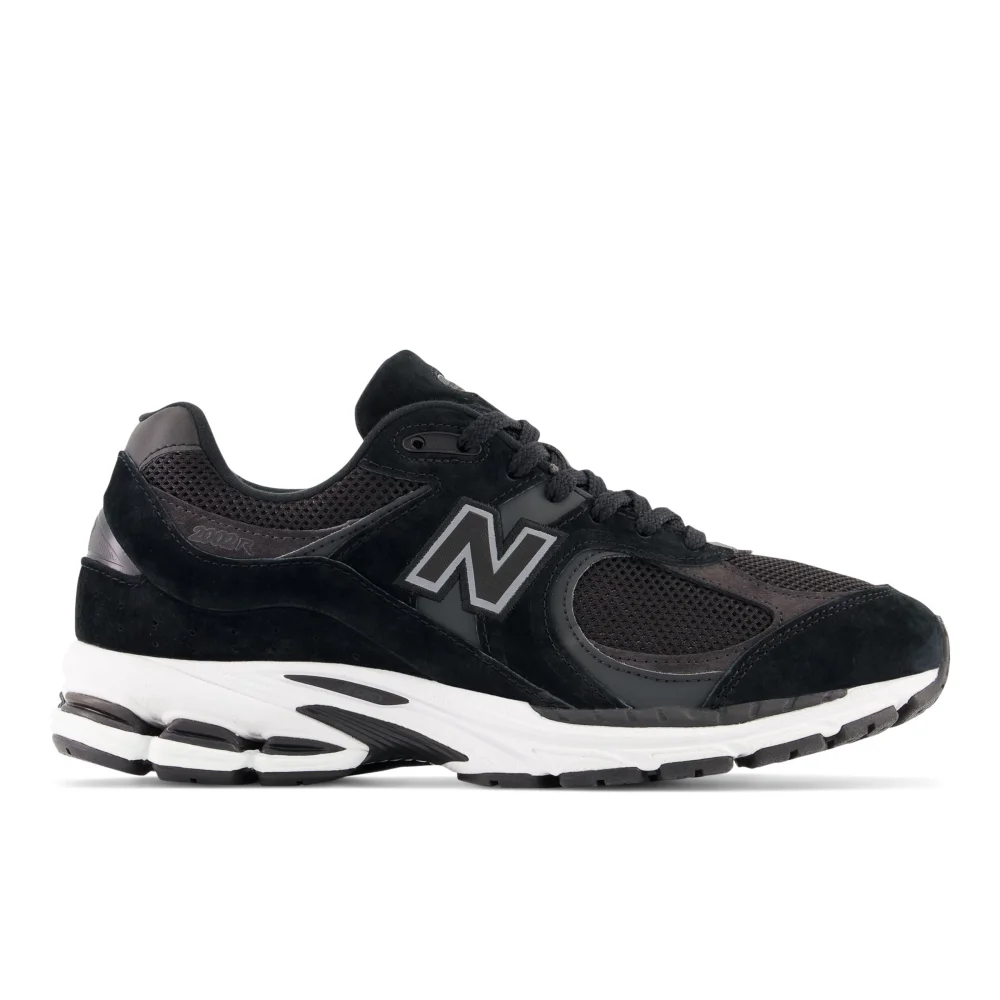 New Balance 2002R M2002RBK / schwarz