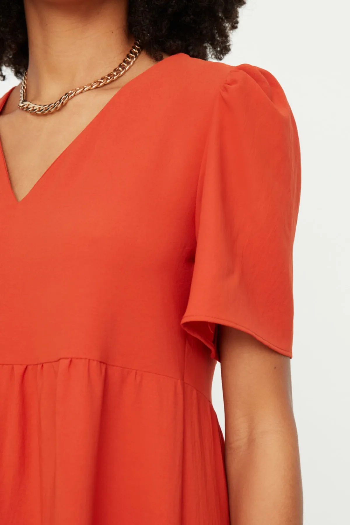 Trendyol Collection  Kacheliges, weit geschnittenes Mini-Webkleid TWOSS20EL0400