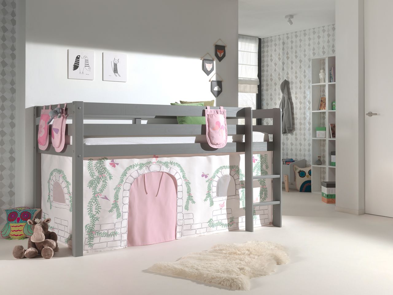 VIPACK Spielbett Pino mit Textilset Vorhang und 3 Taschen 