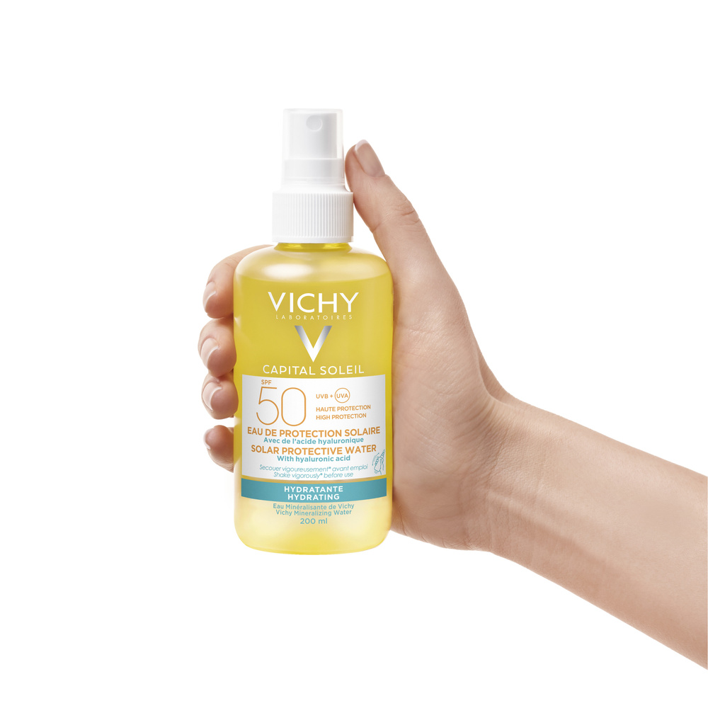Vichy CS  EAU DE PROTECTION HYDRATANTE SPF 50 Eau de protection solaire hydratante SPF50