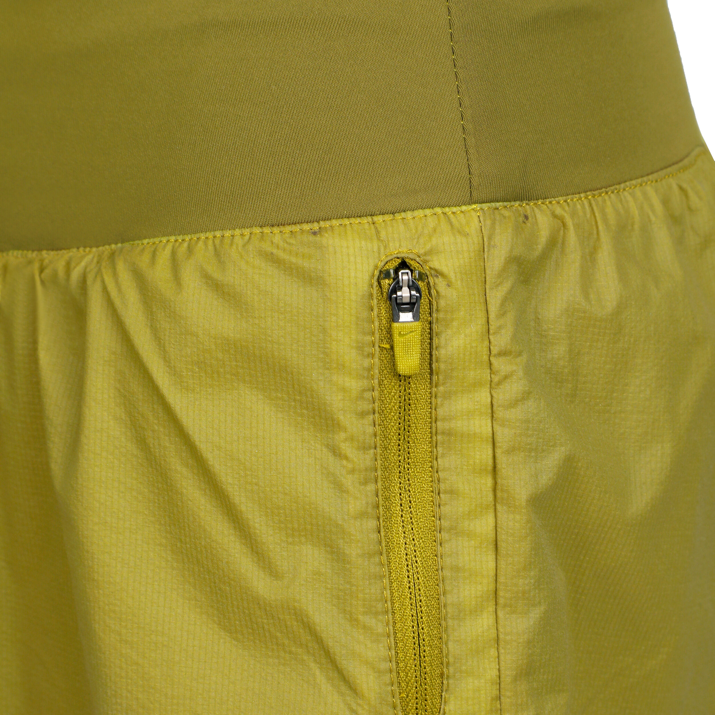Dri-Fit Run Division Reflective Mid-Rise 3in Shorts Damen - Khaki