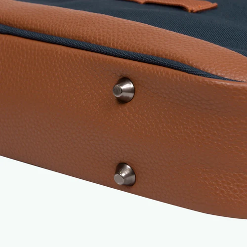 Chicago laptop bag in navy blue