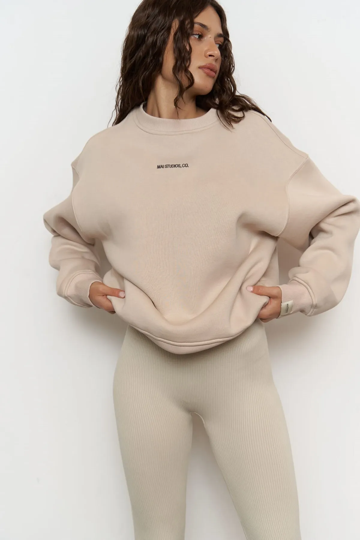 MAİ COLLECTİON  Street Studios Bone Oversize-Sweatshirt