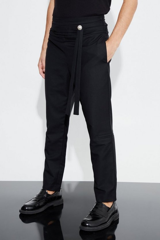 Lockere Hose mit Kummerbund-Wickelgürtel