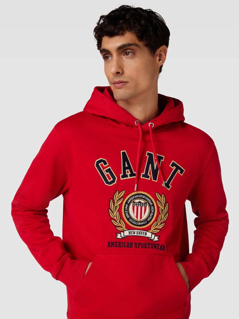 Hoodie mit Label-Stitching Modell 'CREST' in rot