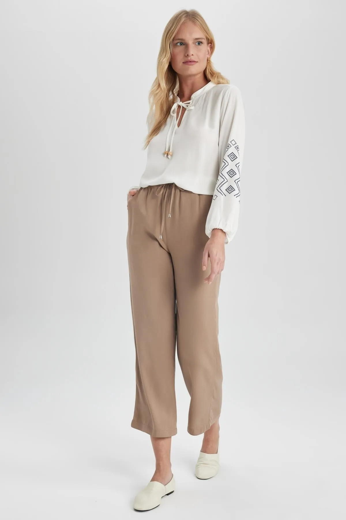 DeFacto  Hose aus Viskose mit weitem Bein