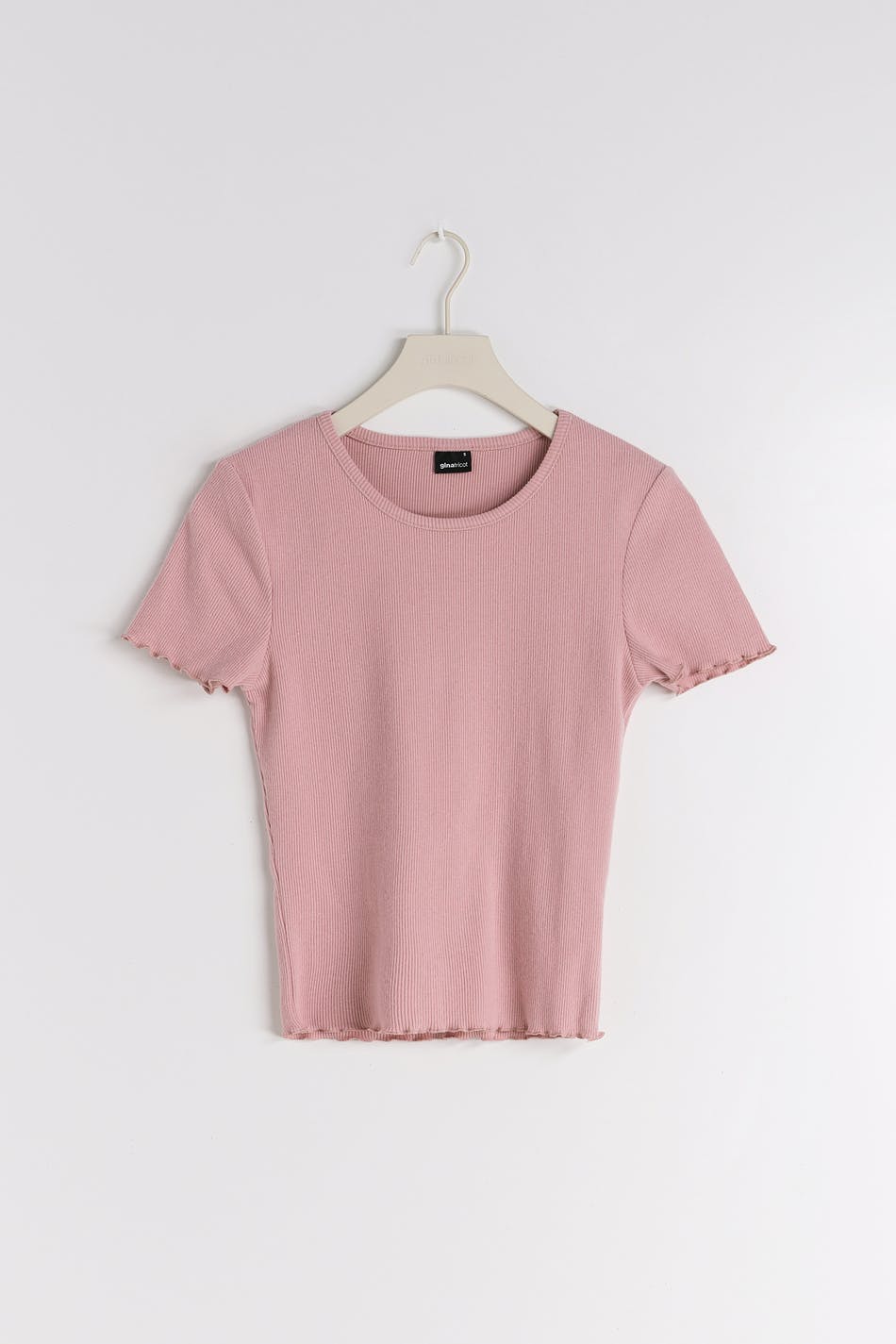 Brushed rib top