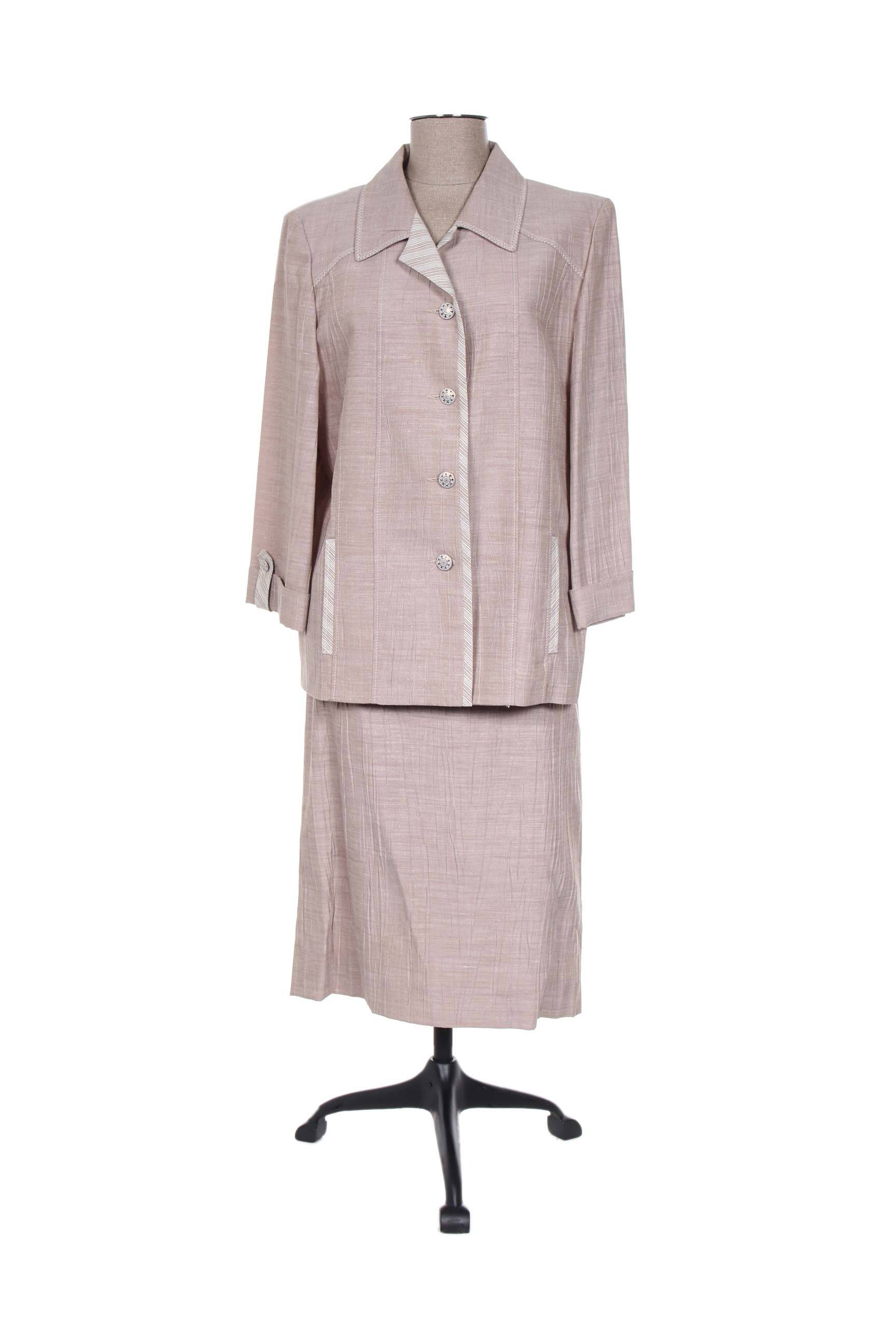 Nonet Jupe Veste Femme couleur beige