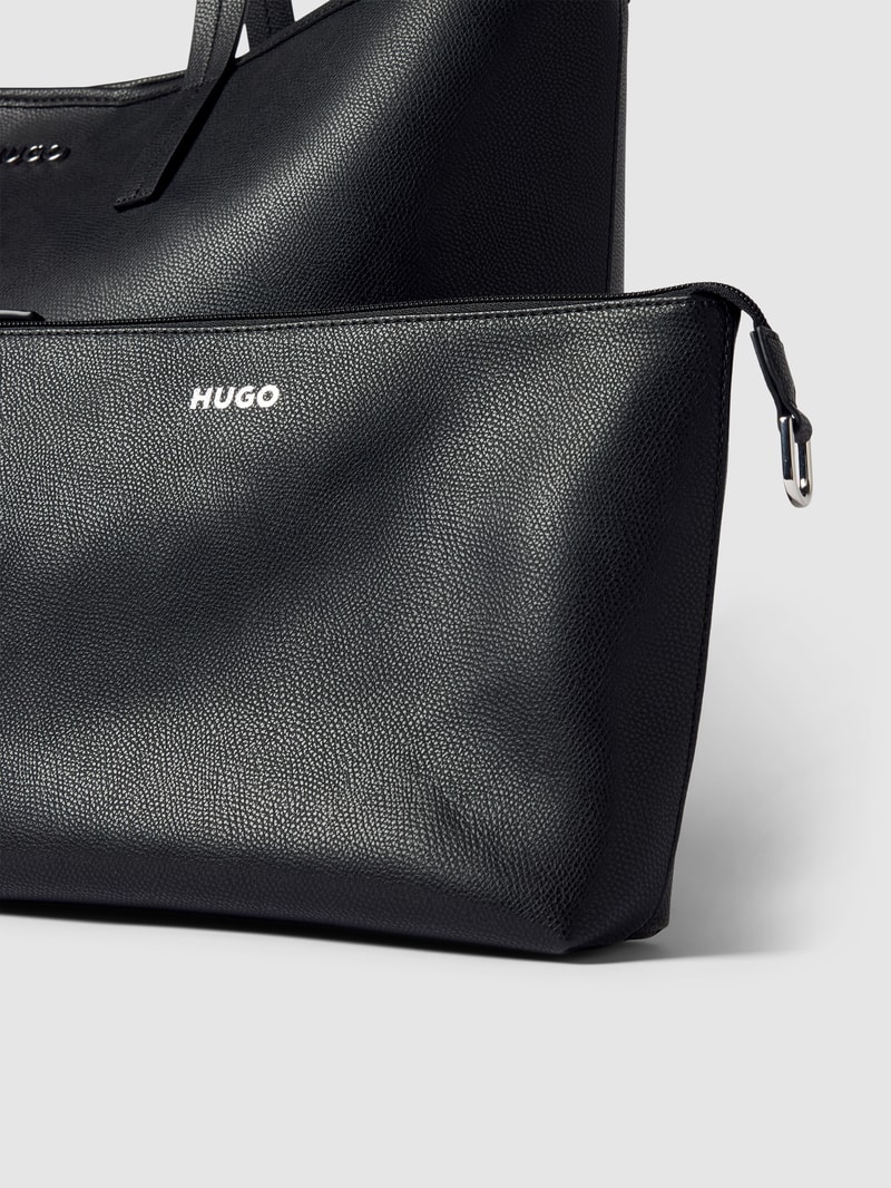Shopper mit herausnehmbarer Reißverschlusstasche Modell 'CHRIS' in schwarz