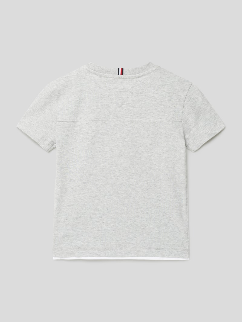 T-Shirt mit Label-Print Modell 'VARISTY TEE' in mittelgrau meliert