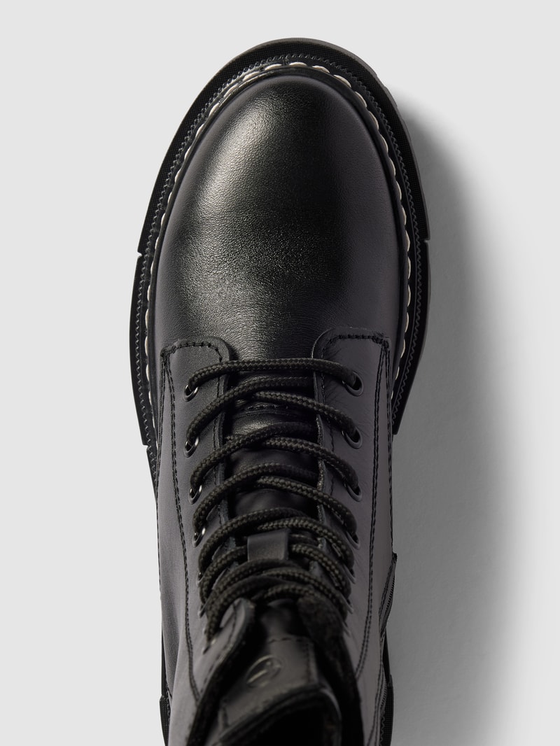 Schnürboots aus Leder mit Label-Prägung in schwarz