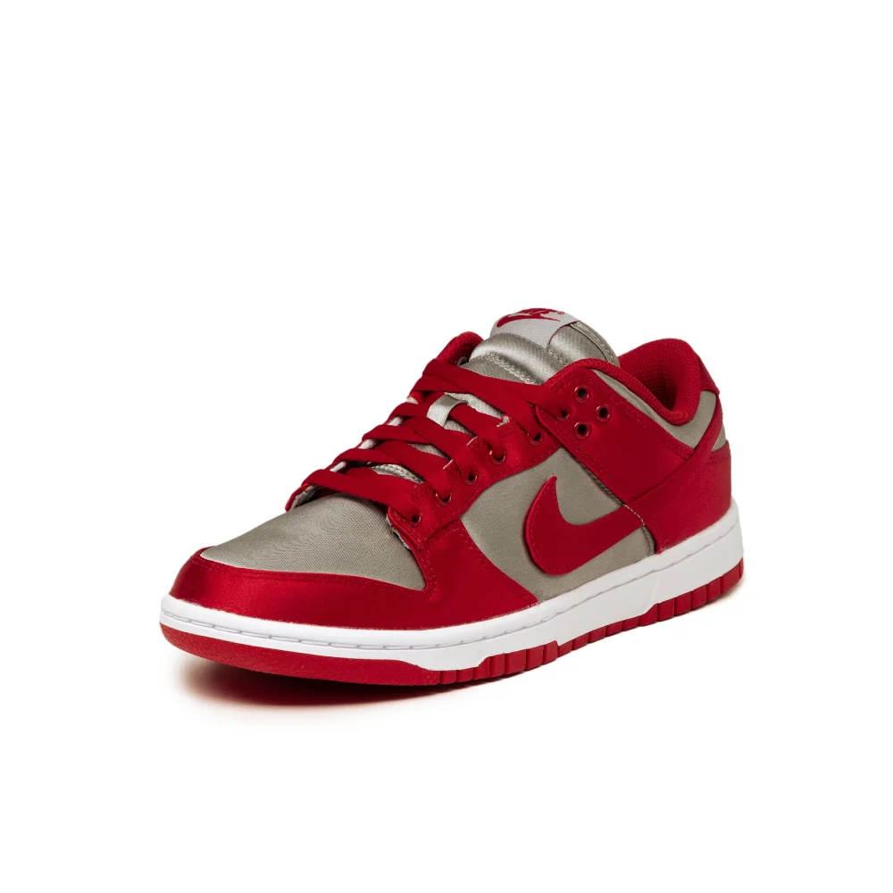 Nike Dunk Low DX5931 001 / rot