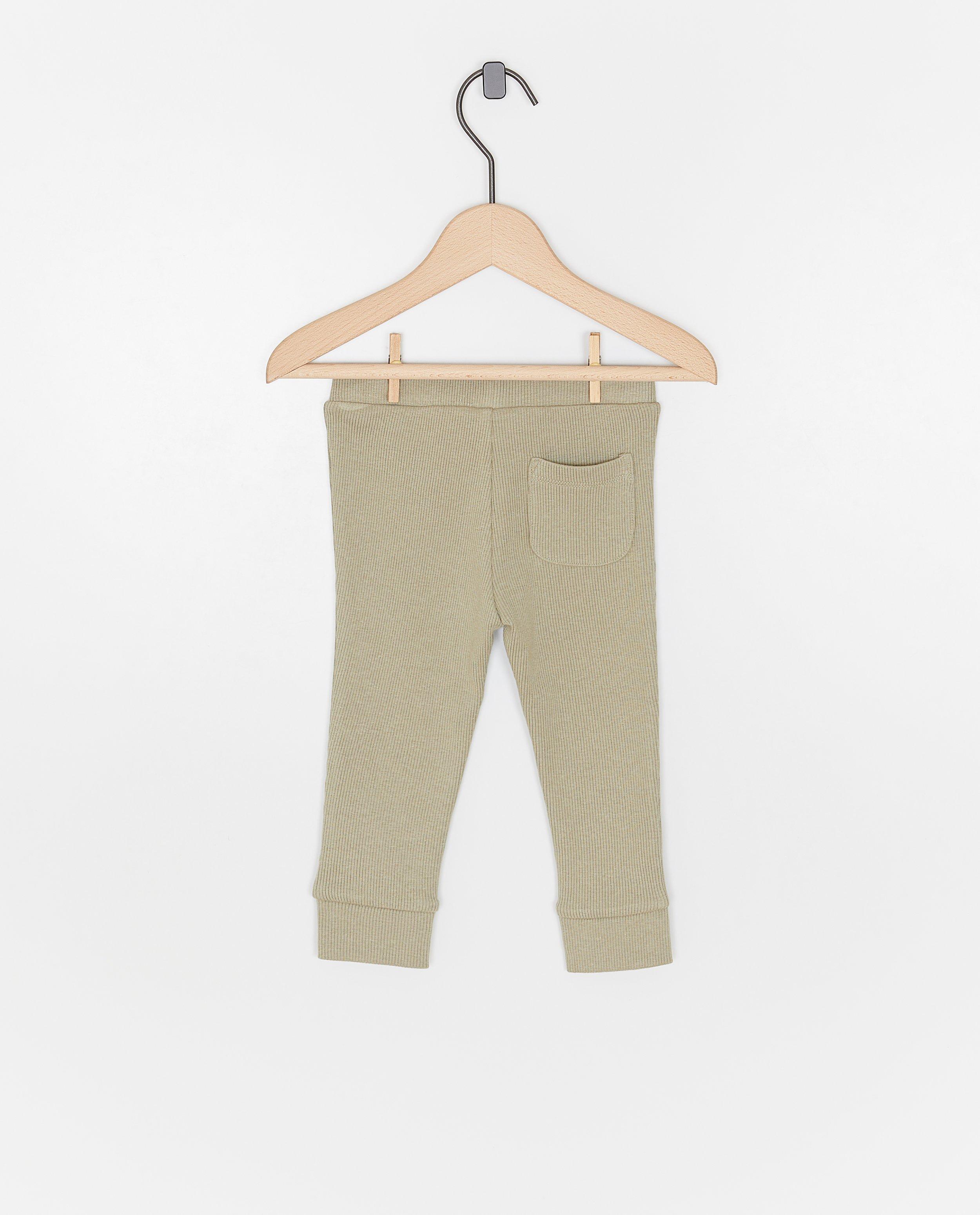 Cuddles and Smiles zöld leggings finom bordázott khaki színben