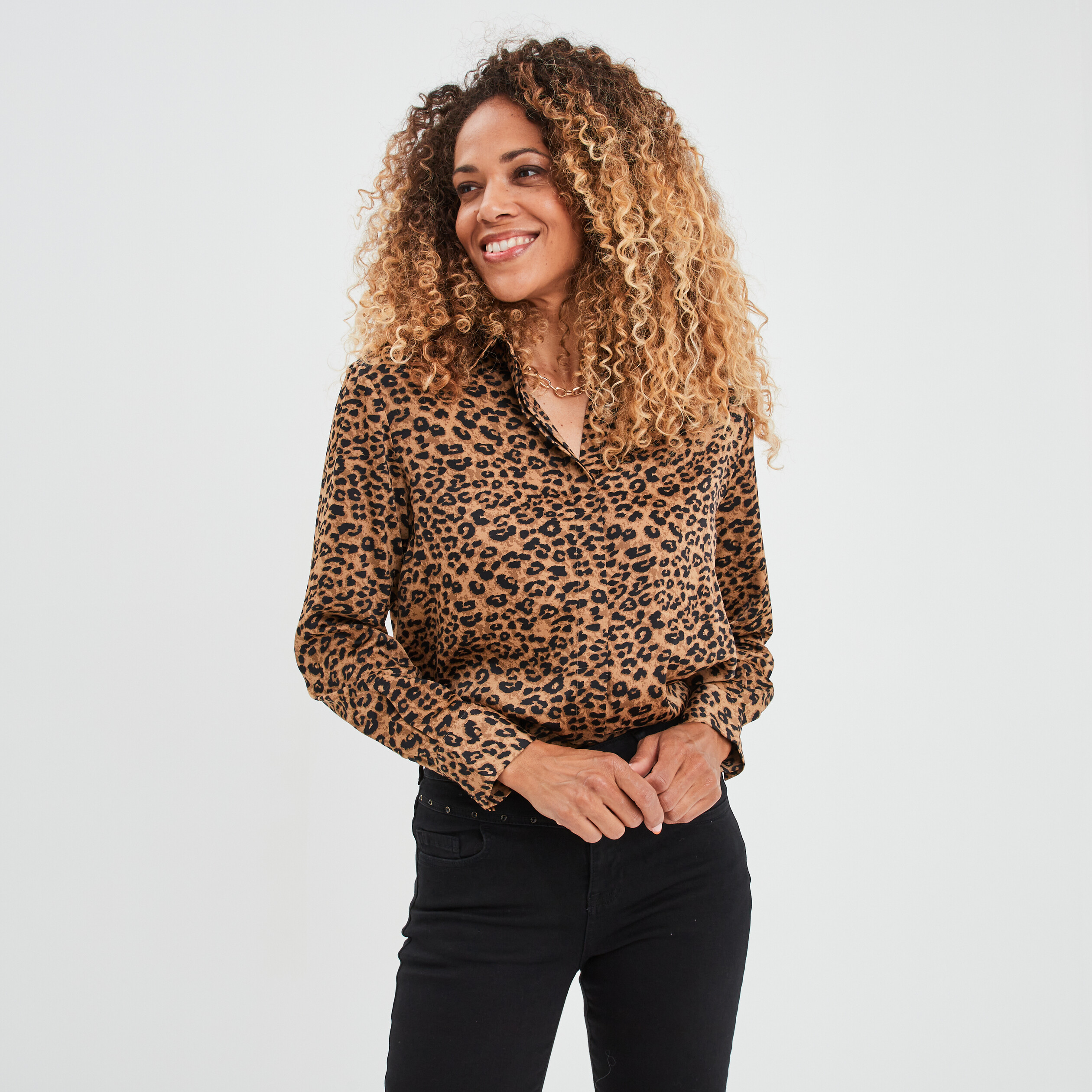 Chemise satin manches longues Mosquitos beige femme | La Halle