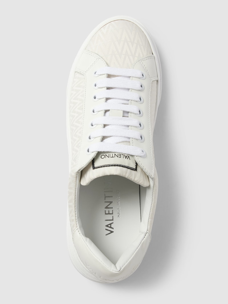 Sneaker mit Schnürverschluss Modell 'STAN' in weiß