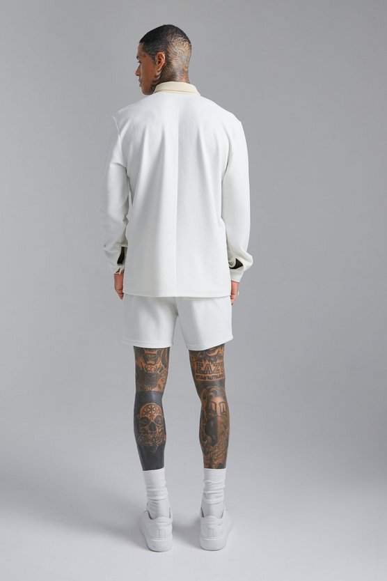 Langärmliges strukturiertes Jersey-Hemd und Shorts