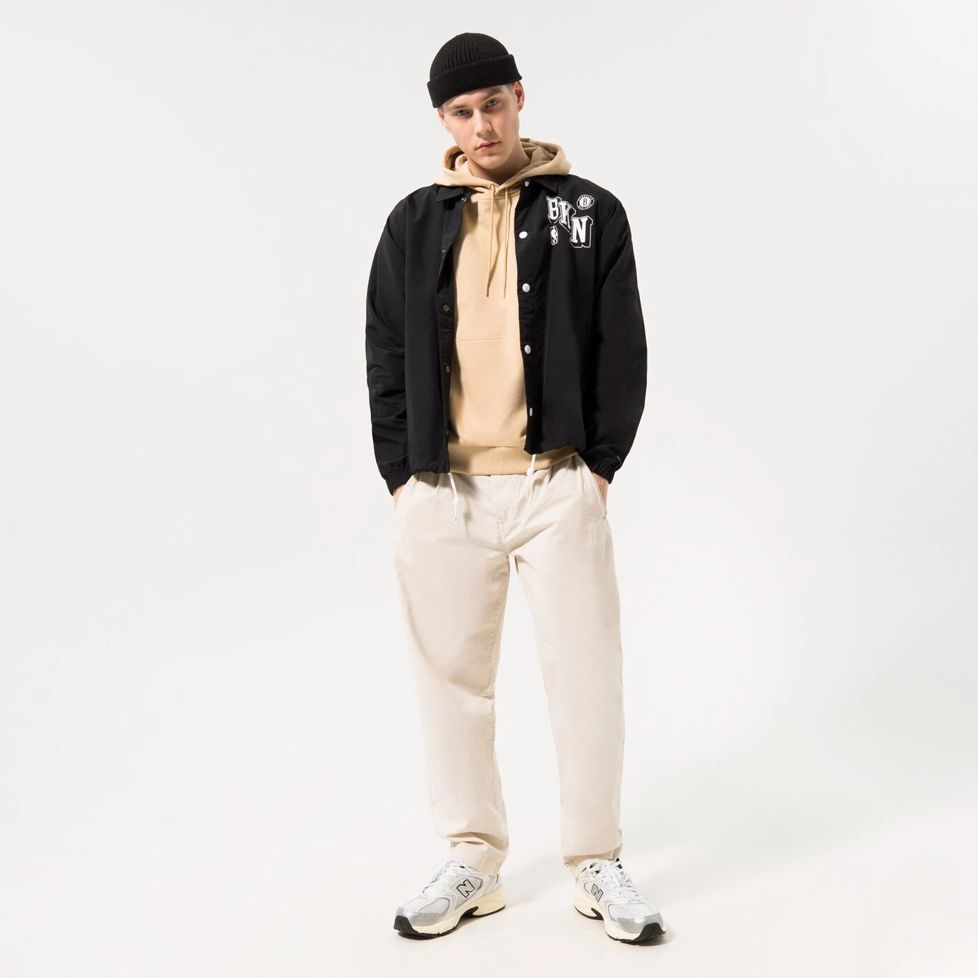 NEW ERA HOODIE NE ess NONE Beige
