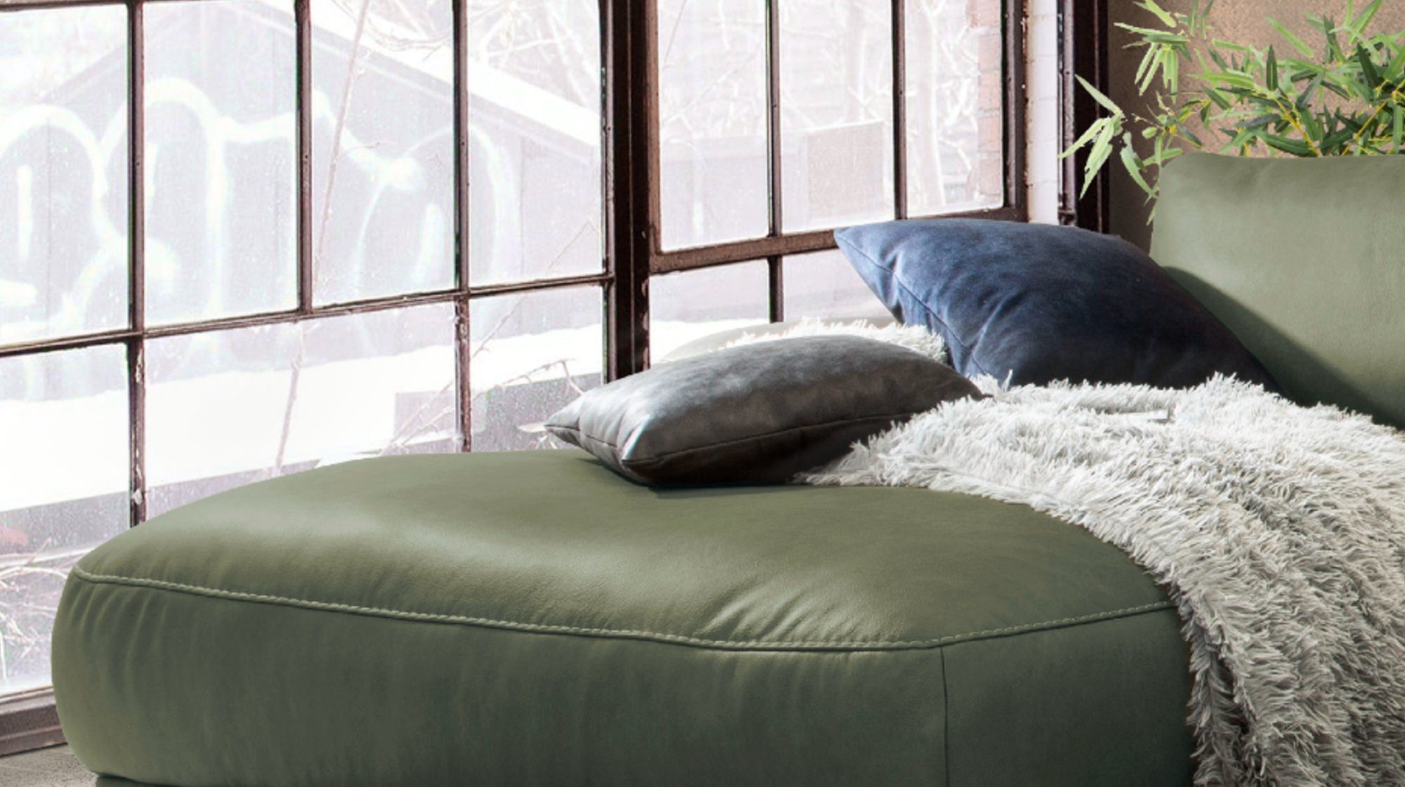 KAWOLA Ecksofa LOLA, Sofa Stoff od. Leder, Recamiere rechts od. links, versch. Farben
