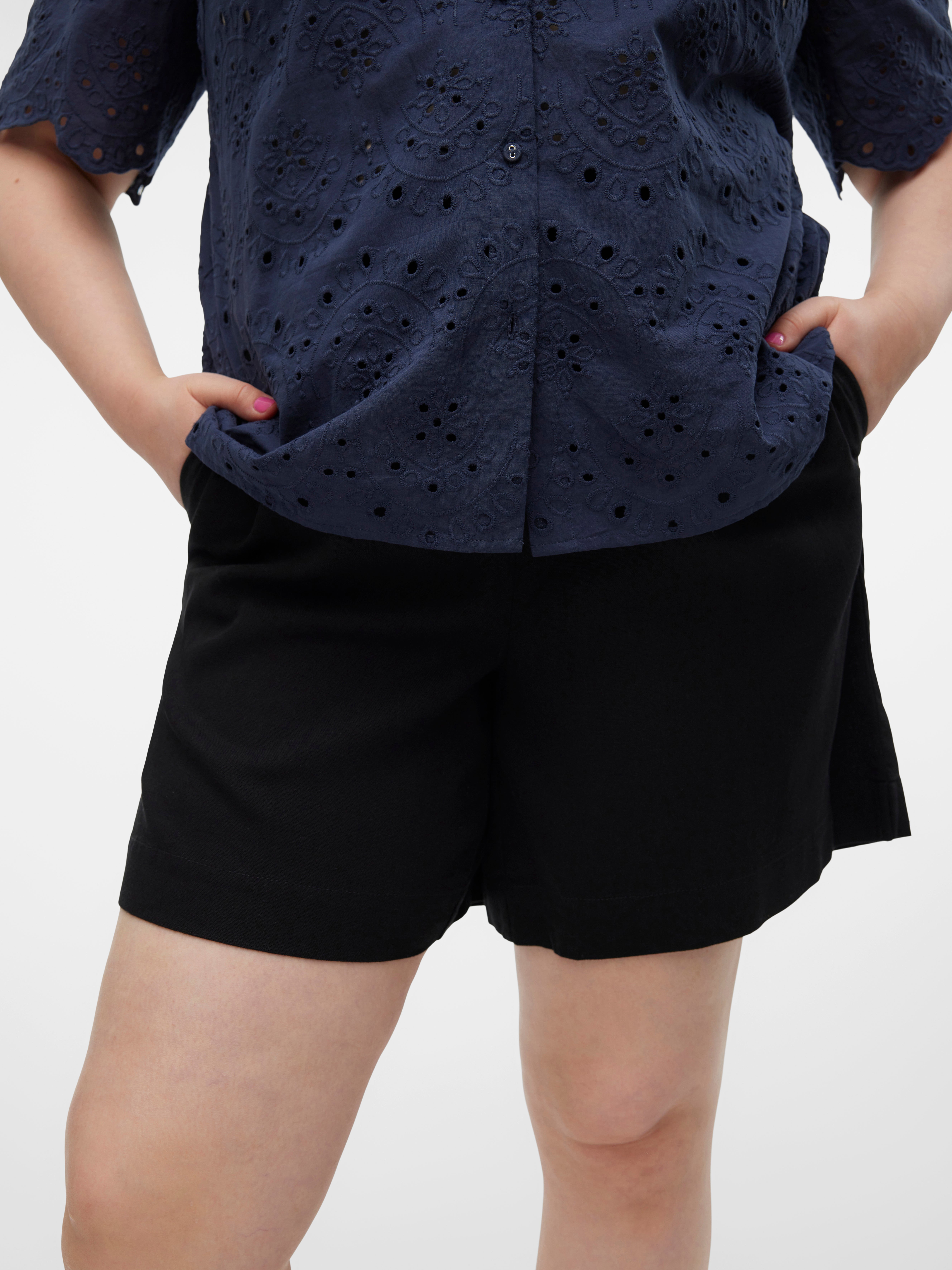 VMCMYMILO Shorts