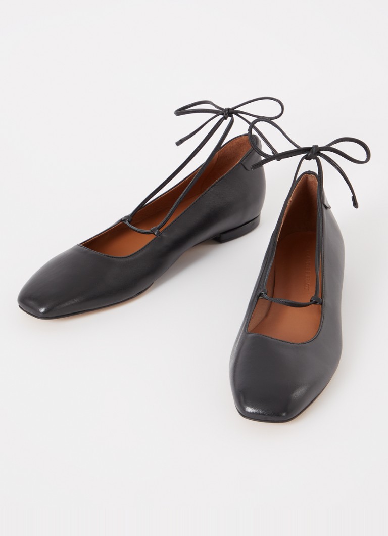 Claudie Pierlot Augustin ballerina van schapenleer