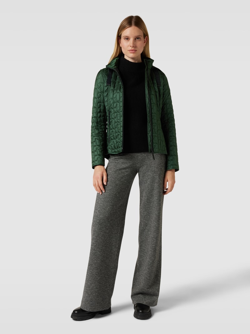 Steppjacke mit Strukturmuster in dunkelgrün