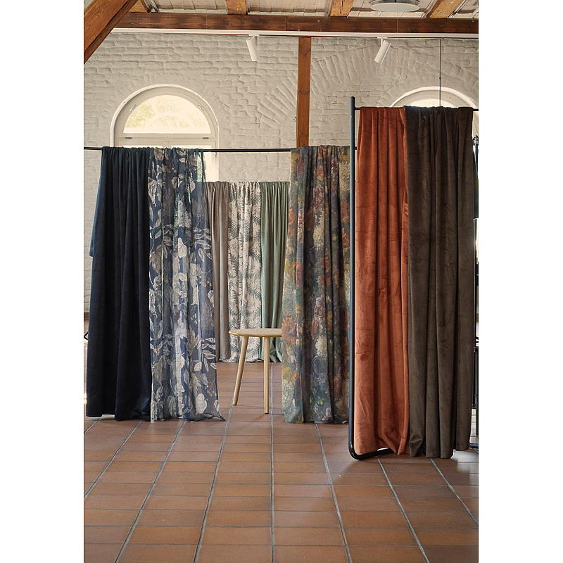 Home Gardin 140x220 cm velvet skoggrønn