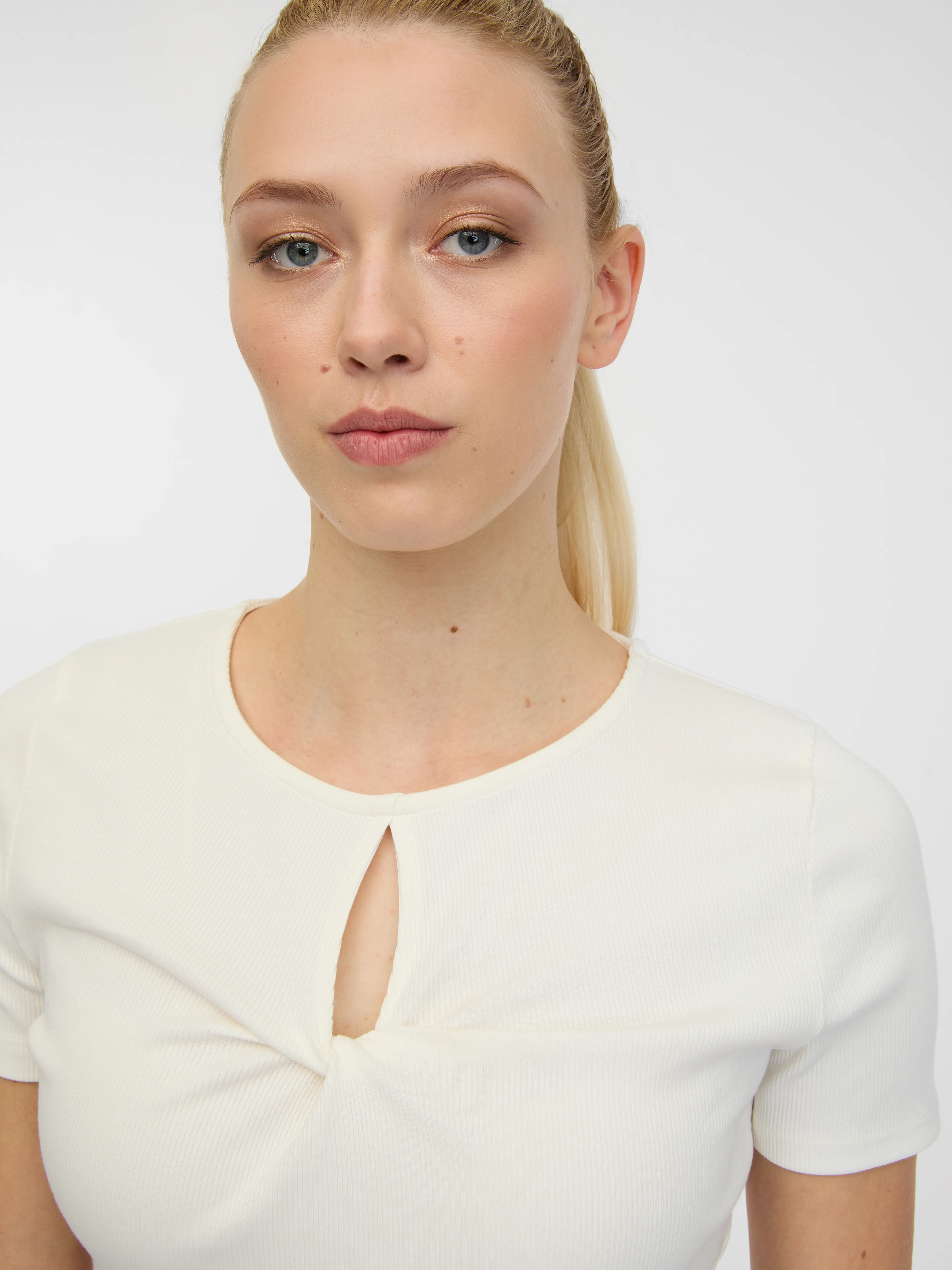 Cremefarbenes Damen T-Shirt ORSAY