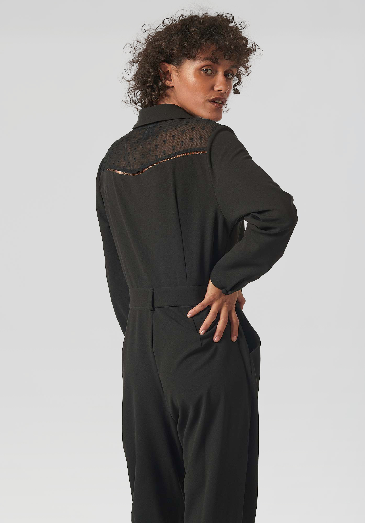 PESMA  Combinaison noire femme
