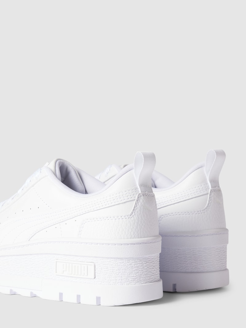 Sneaker mit Label-Detail Modell 'Mayze' in weiß