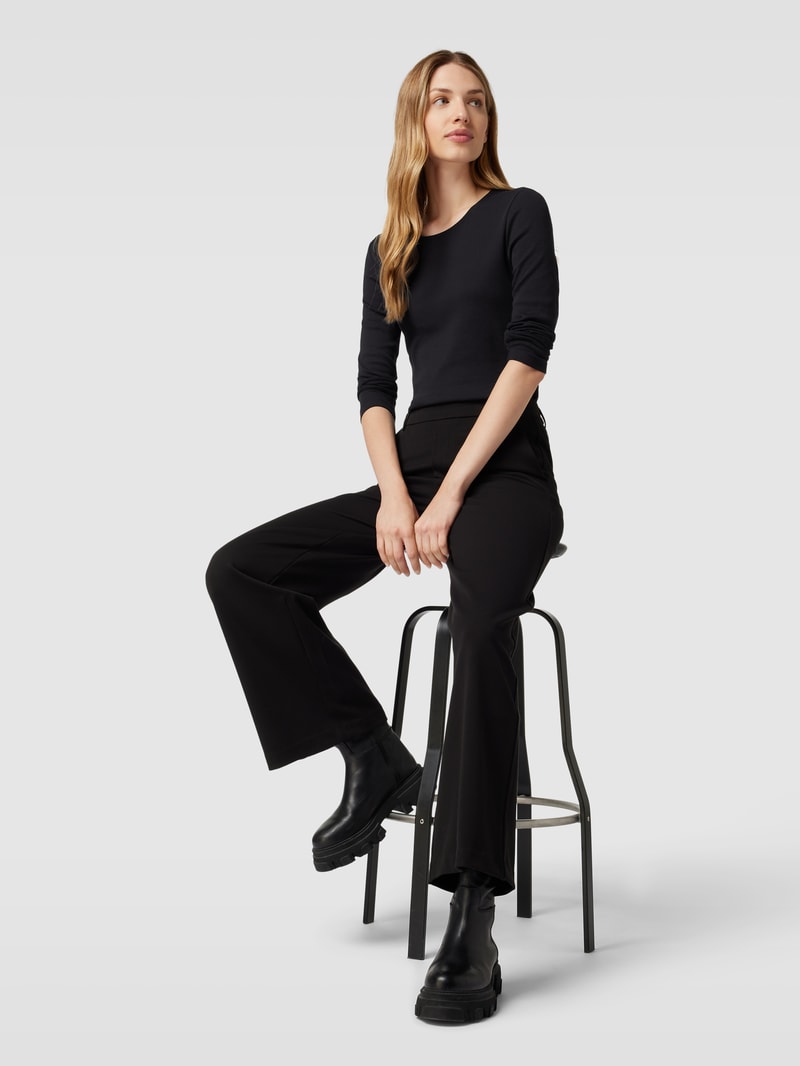Longsleeve mit Rundhalsausschnitt in schwarz