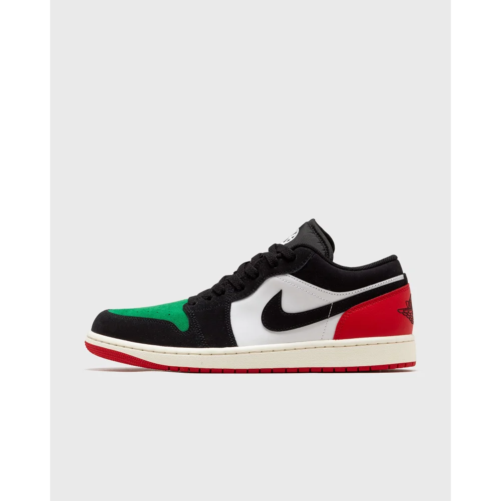 NIKE JORDAN 1 Low Quai 54 FQ6703-100 / weiss