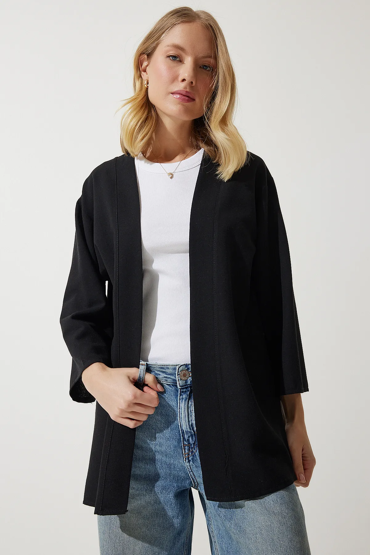 Happiness İstanbul  Schwarzer lässiger Kimono aus Leinen-Viskose für Damen BH00388