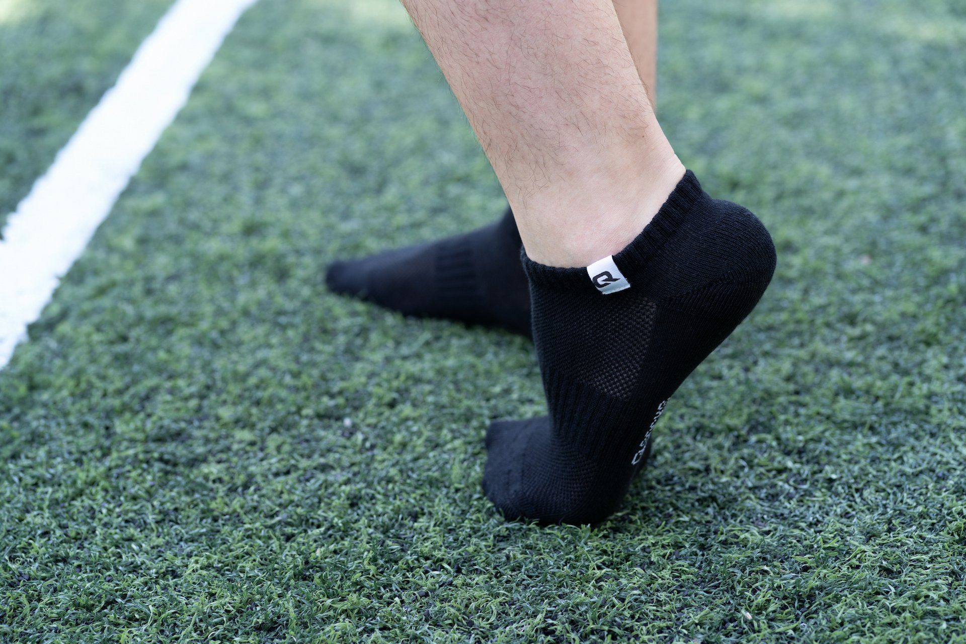 QSOCKS Sneakersocken Hochwertige Baumwolle gepolsterte Sohle und Zehen für Damen & Herren (Packung, 6 Paar) Qualität Socken