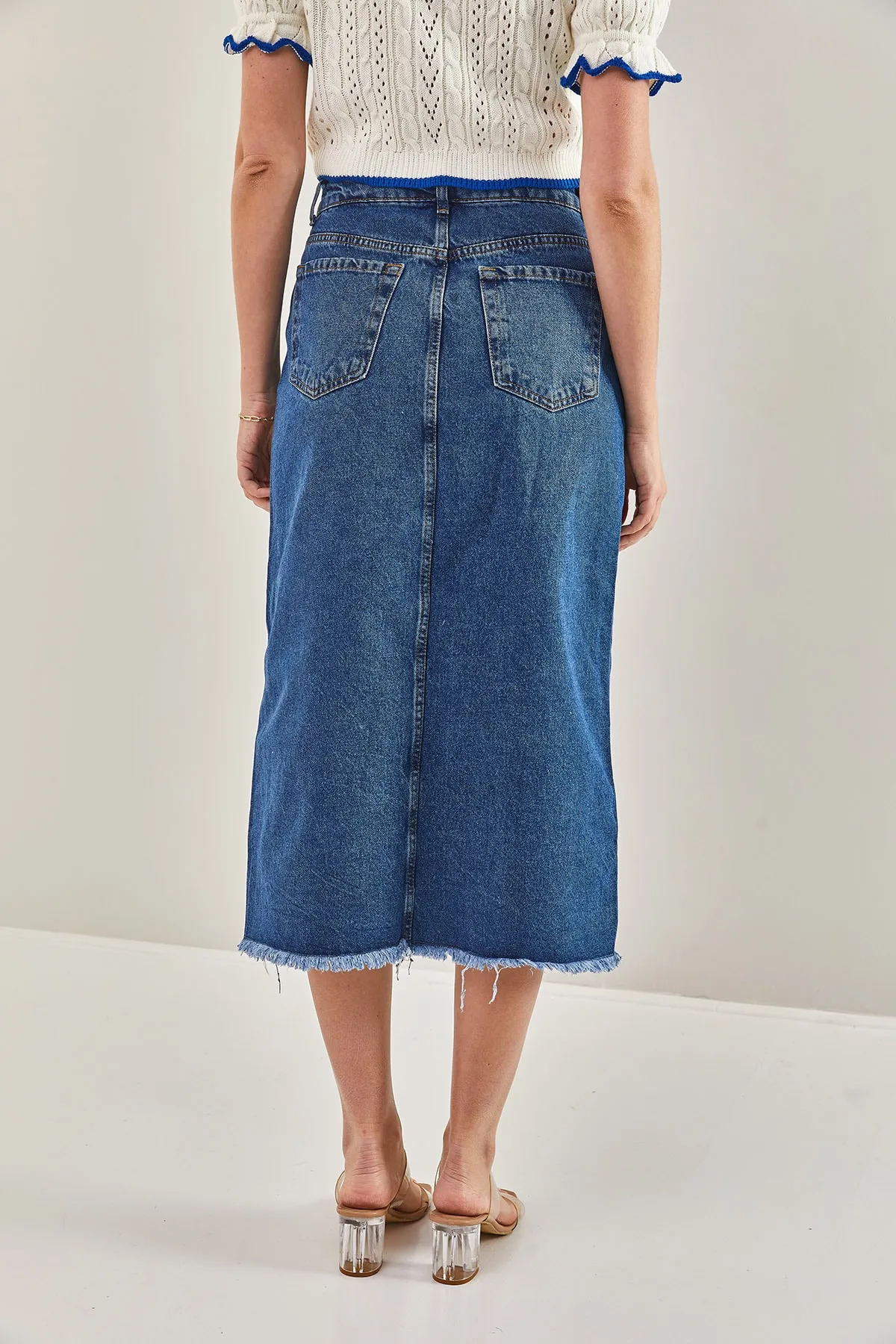 Bianco Lucci  Lasergeschnittener, geschlitzter Jeansrock für Damen