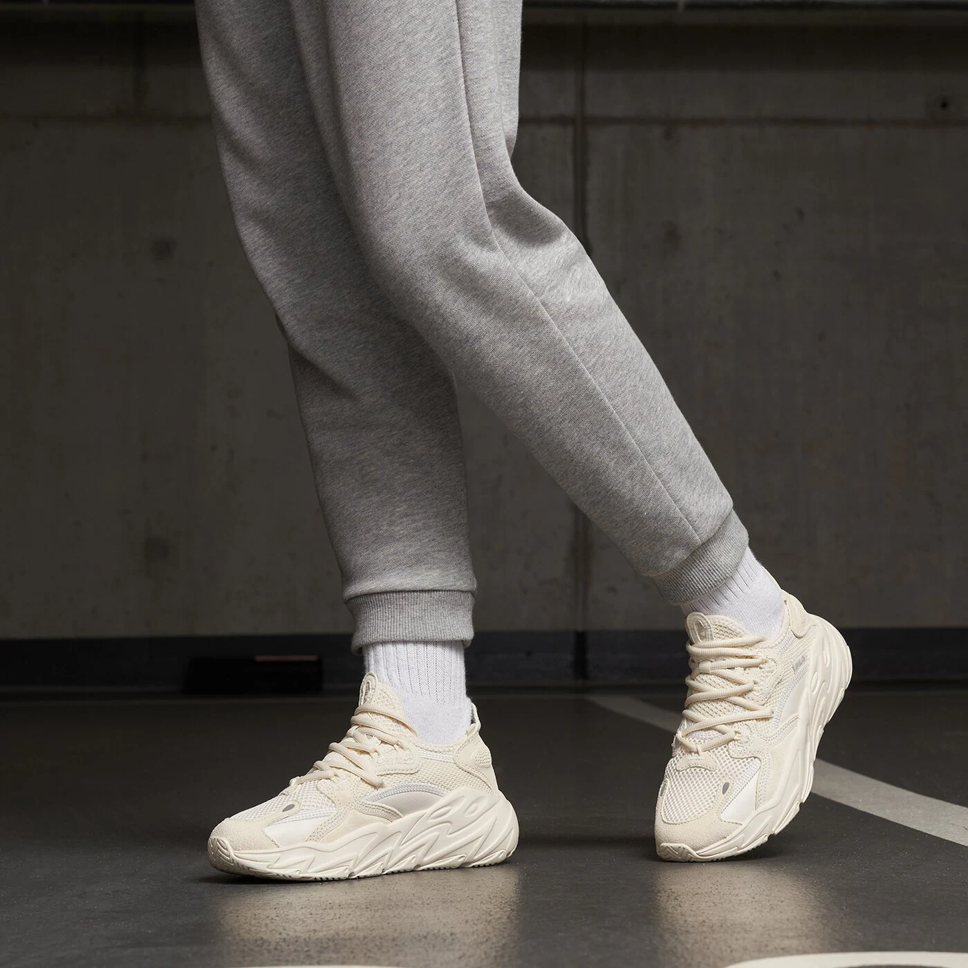 FILA RAY TRACER EVO 2 Kremowy