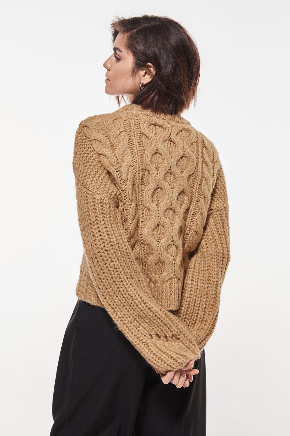 Mona knitted sweater