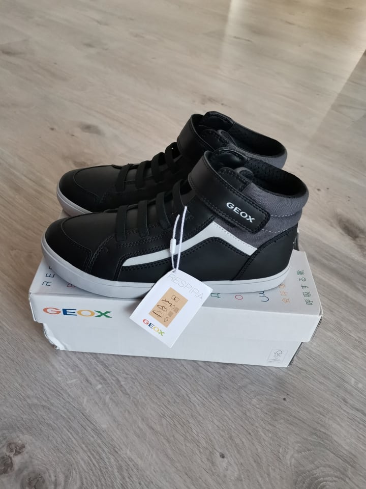 Geox Sneakers in Schwarz günstig kaufen 33