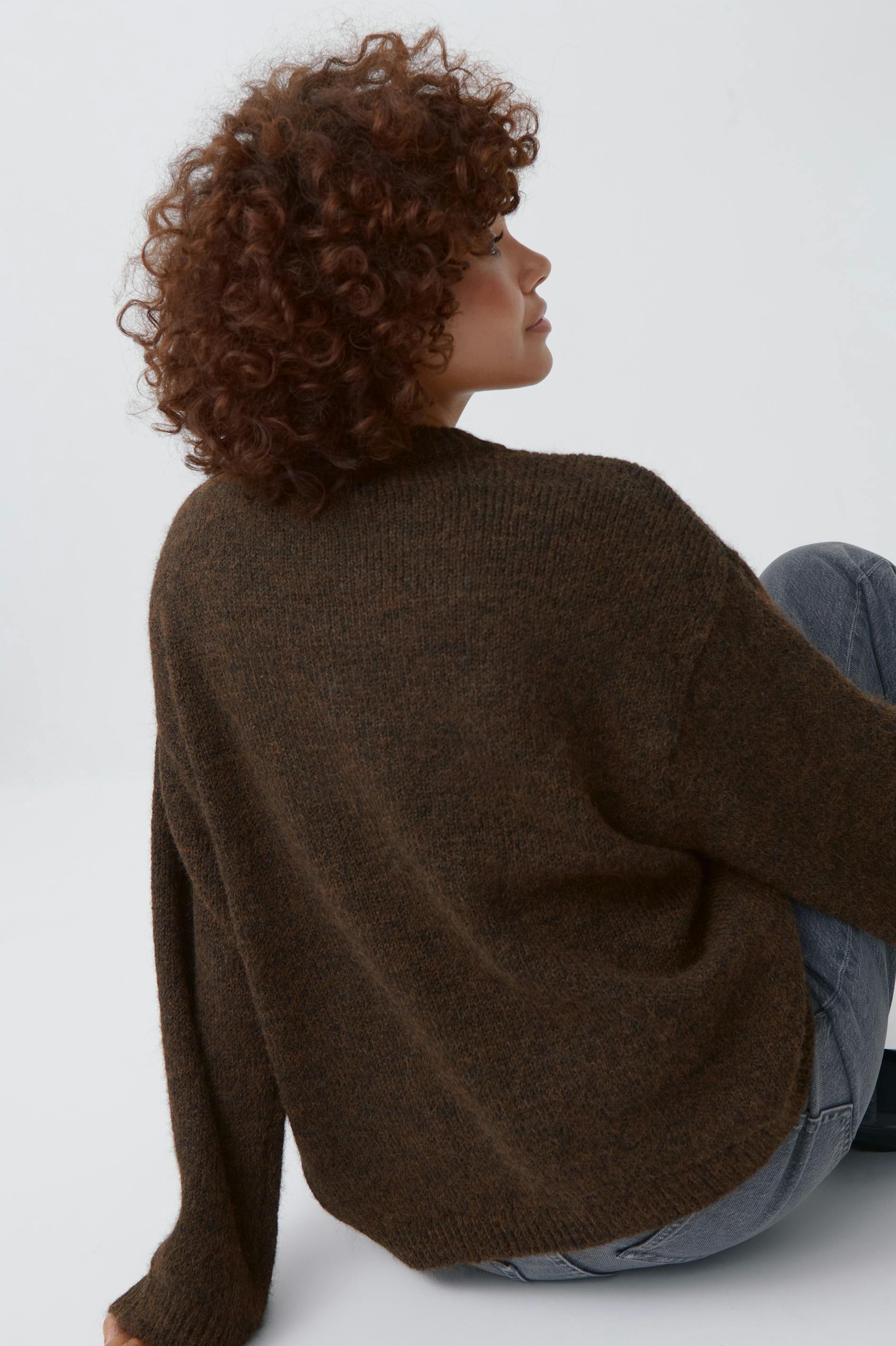 Boxy knitted sweater