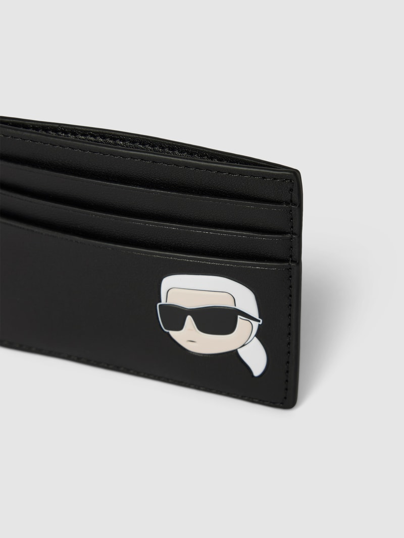 Kartenetui mit Motiv-Print in schwarz
