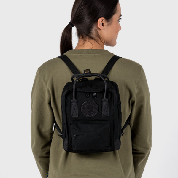 KÅNKEN NO. 2 BLACK MINI - Tagesrucksack