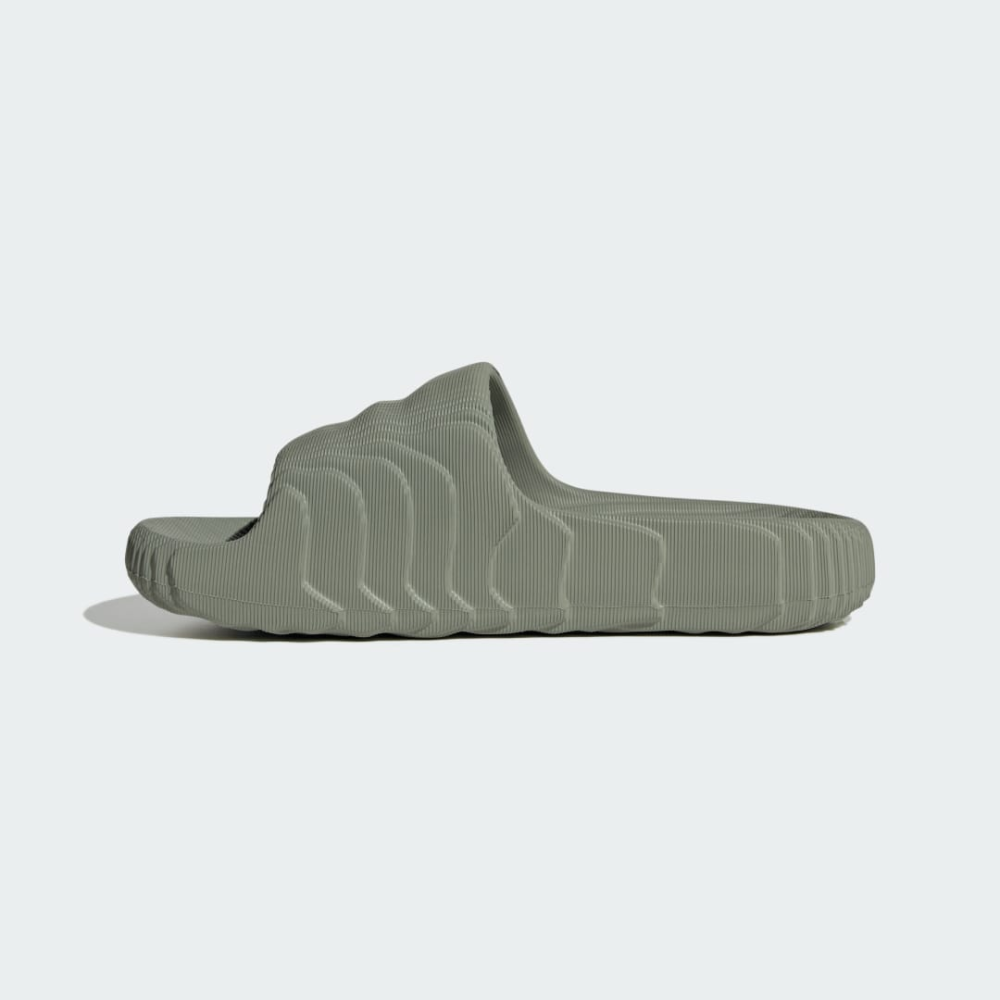 adidas Adilette 22 W IG8264 / grün