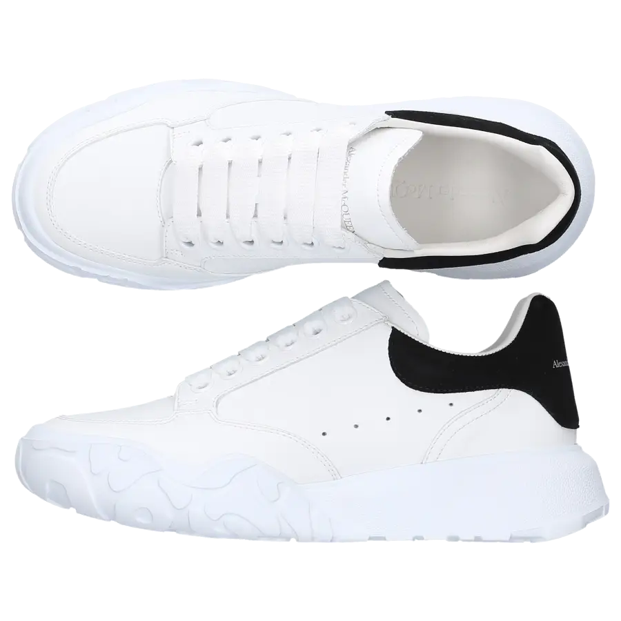 Alexander McQueen - Sneaker low COURT Kalbsleder - weiß