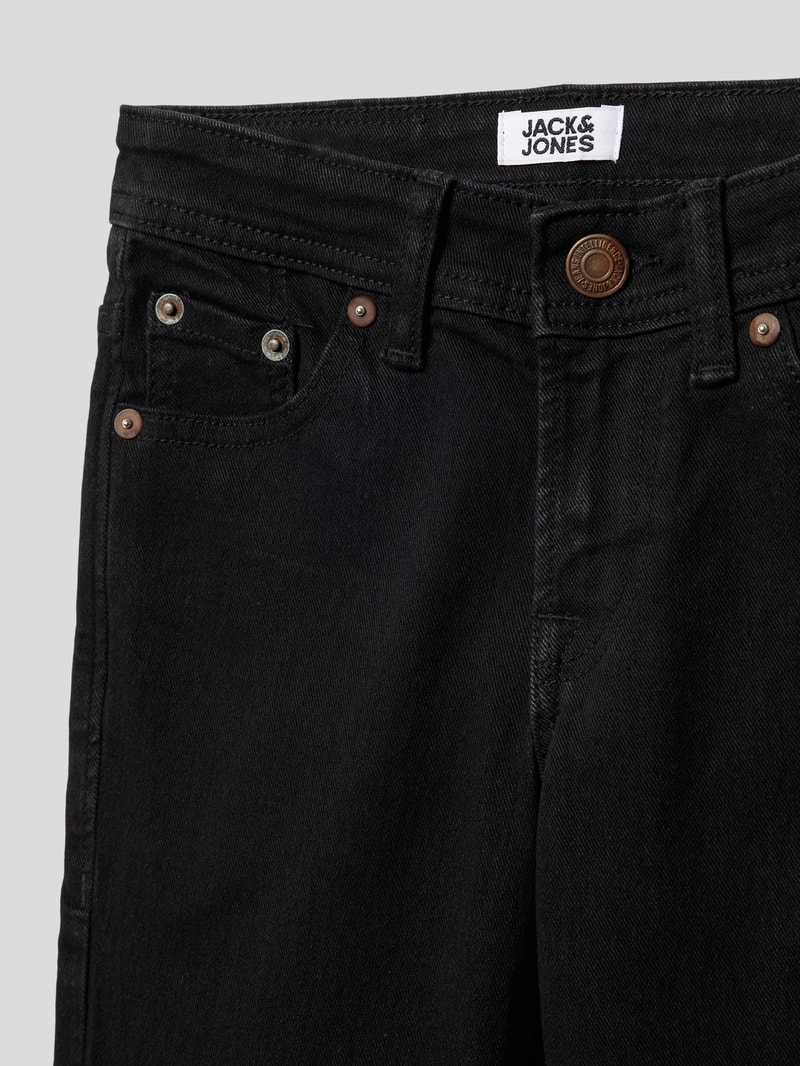 Skinny Fit Jeans mit Knopfverschluss Modell 'GLENN' in schwarz