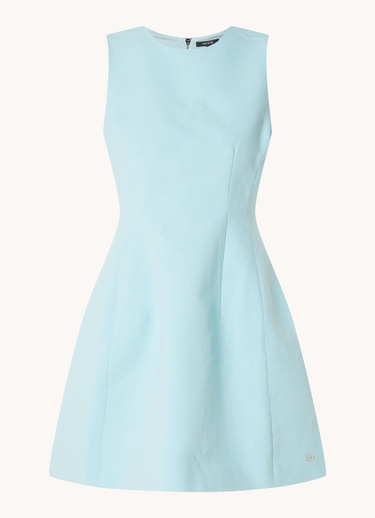 Rochie NIKKIE Bonita scurtă fără mâneci, confecționată din material elastic