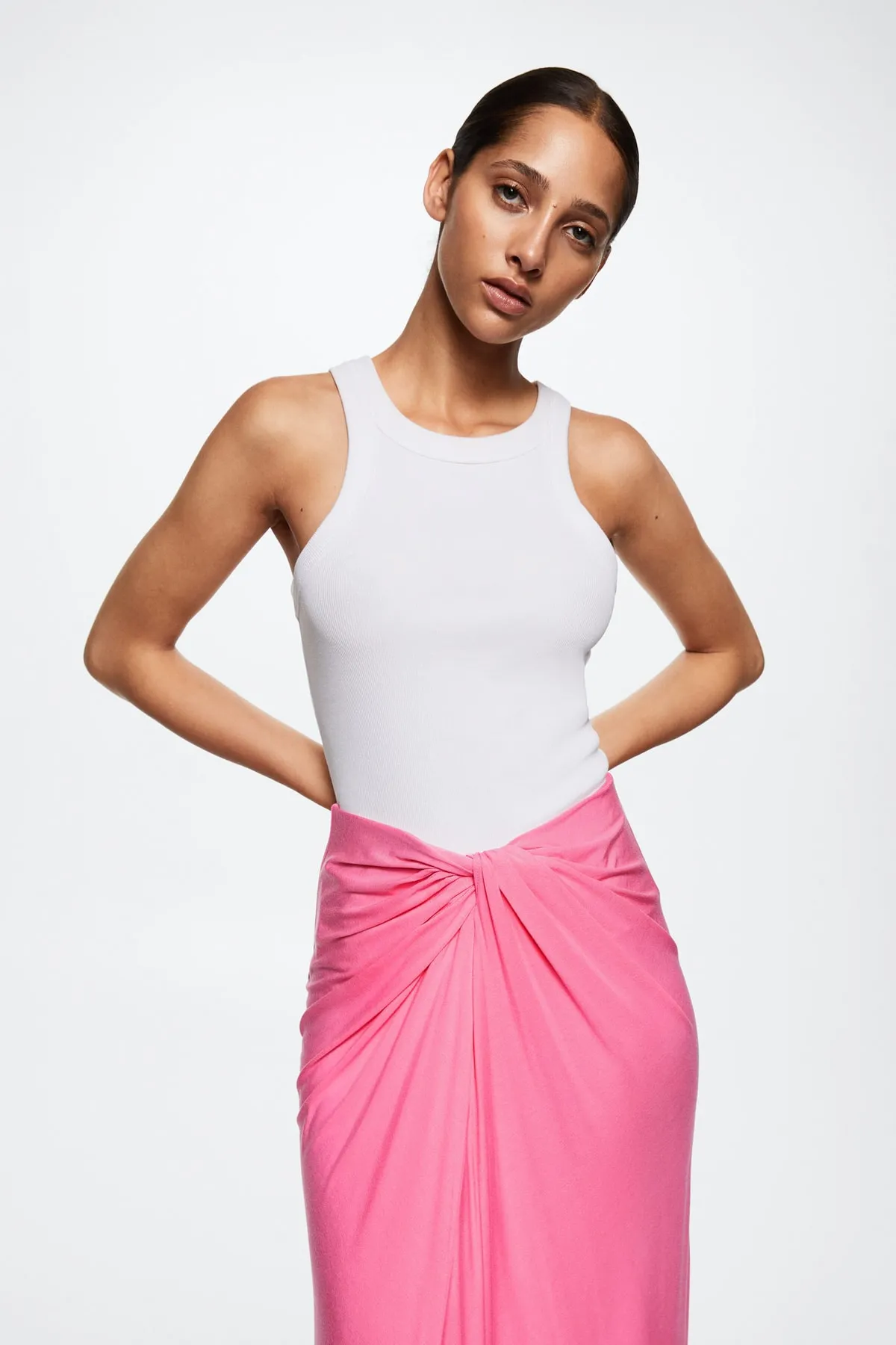 MANGO  Rosa Damenrock 37092003