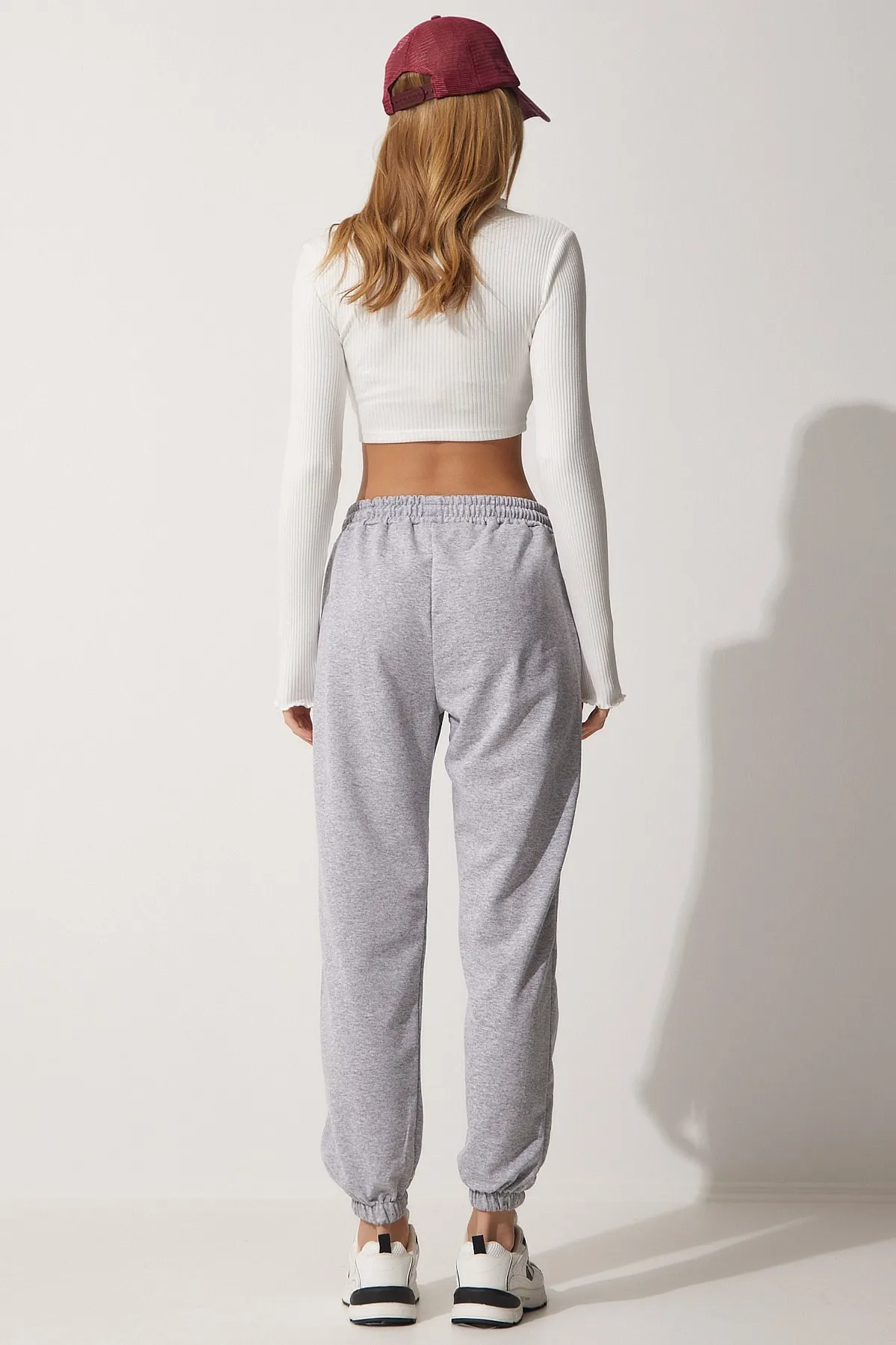 Happiness İstanbul  Graue Jogginghose mit Tasche für Damen CR00327