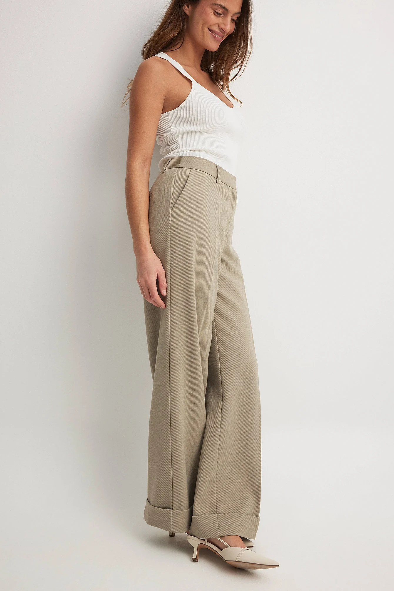 Krempelbare Twill-Anzughose mit mittlerer Taille